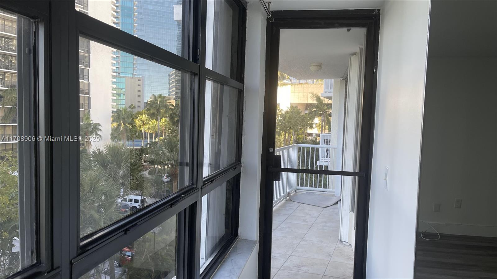 BRICKELL SHORES CONDO - Residential Lease
