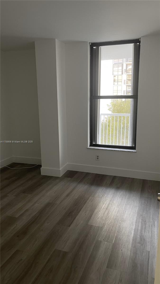 BRICKELL SHORES CONDO - Residential Lease