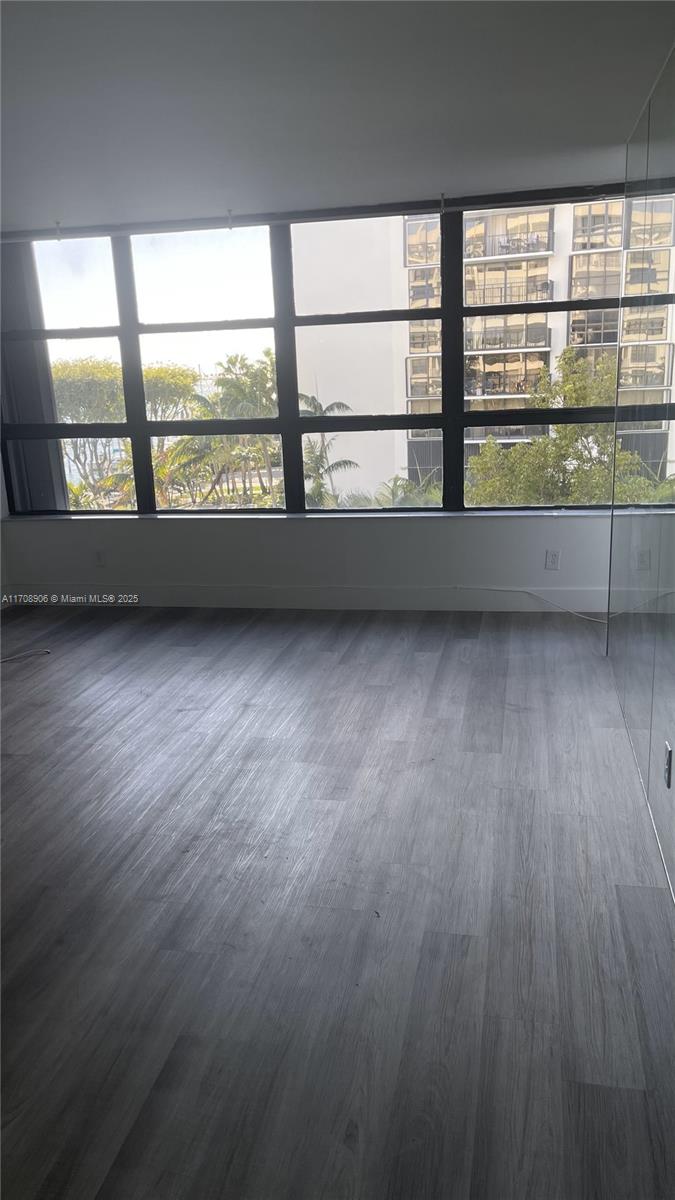 BRICKELL SHORES CONDO - Residential Lease