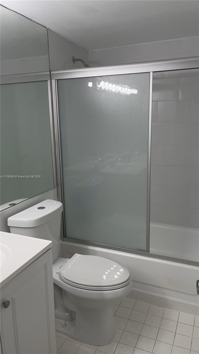 BRICKELL SHORES CONDO - Residential Lease