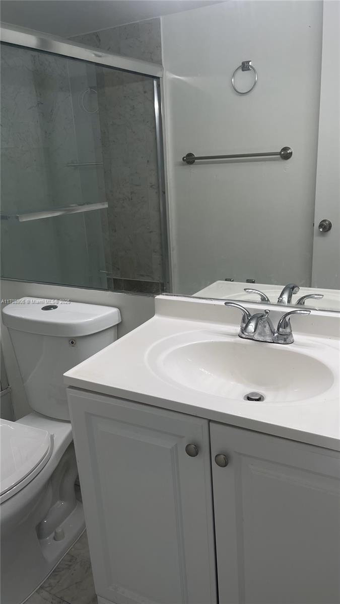 BRICKELL SHORES CONDO - Residential Lease
