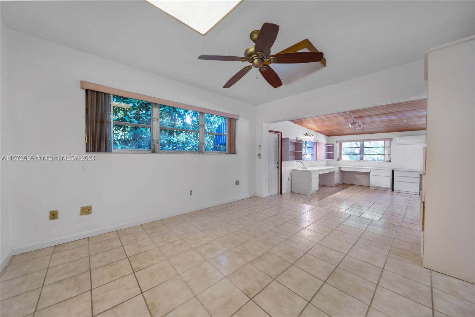 HIGHWAY SUB AMD - Residential