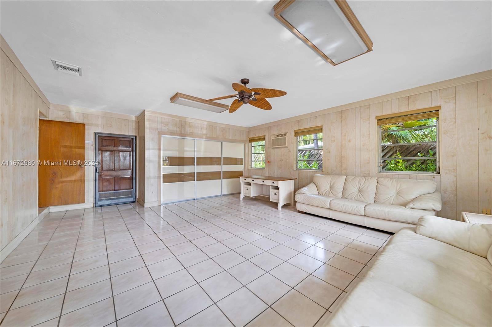 HIGHWAY SUB AMD - Residential