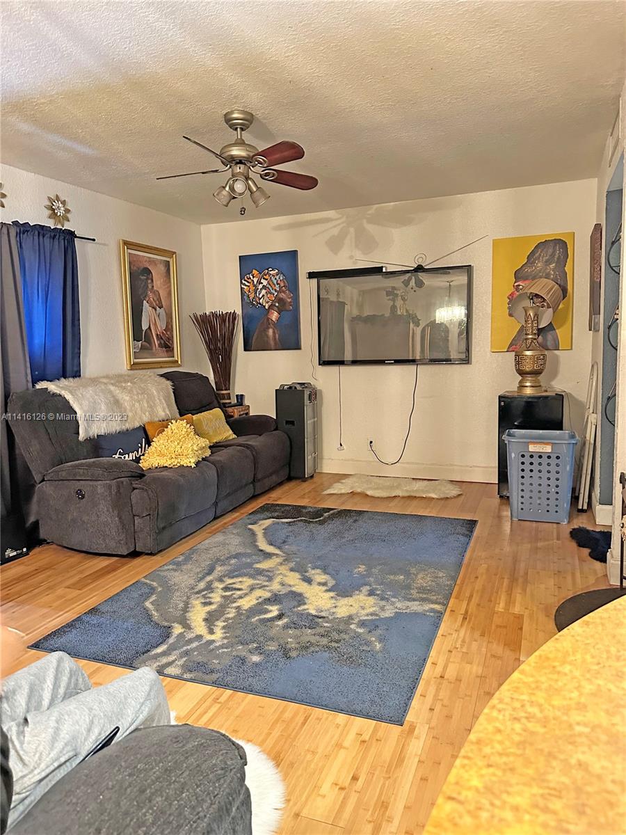 BLUEBERRY HILL IV CONDO - Residential