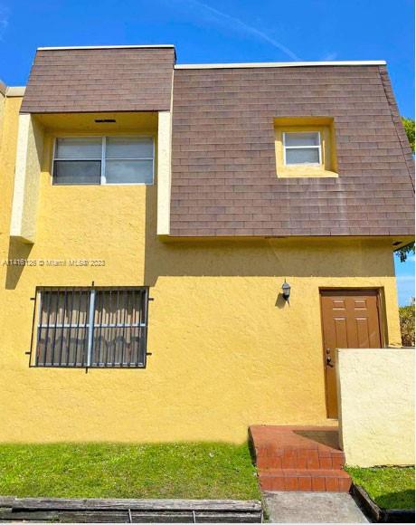 BLUEBERRY HILL IV CONDO - Residential