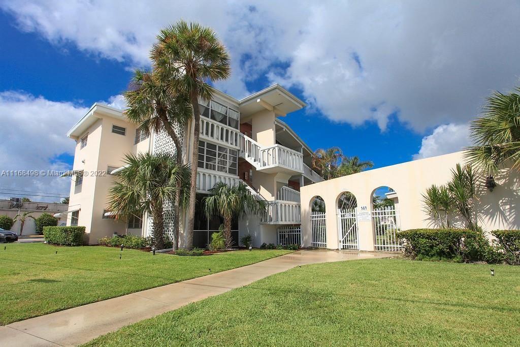 Great Location. 1 bedroom/ 1 bathroom unit has a newly remodeled kitchen and bathroom with a spacious open living area. The bedroom is large with natural light during the day. Screened porch, pool, grill area. Very well maintained quiet community. Heated pool, shuffleboard courts. Close to the beach and shops.