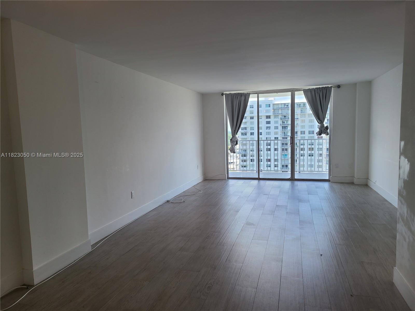 ADMIRALS PORT CONDO WEST - Residential Lease