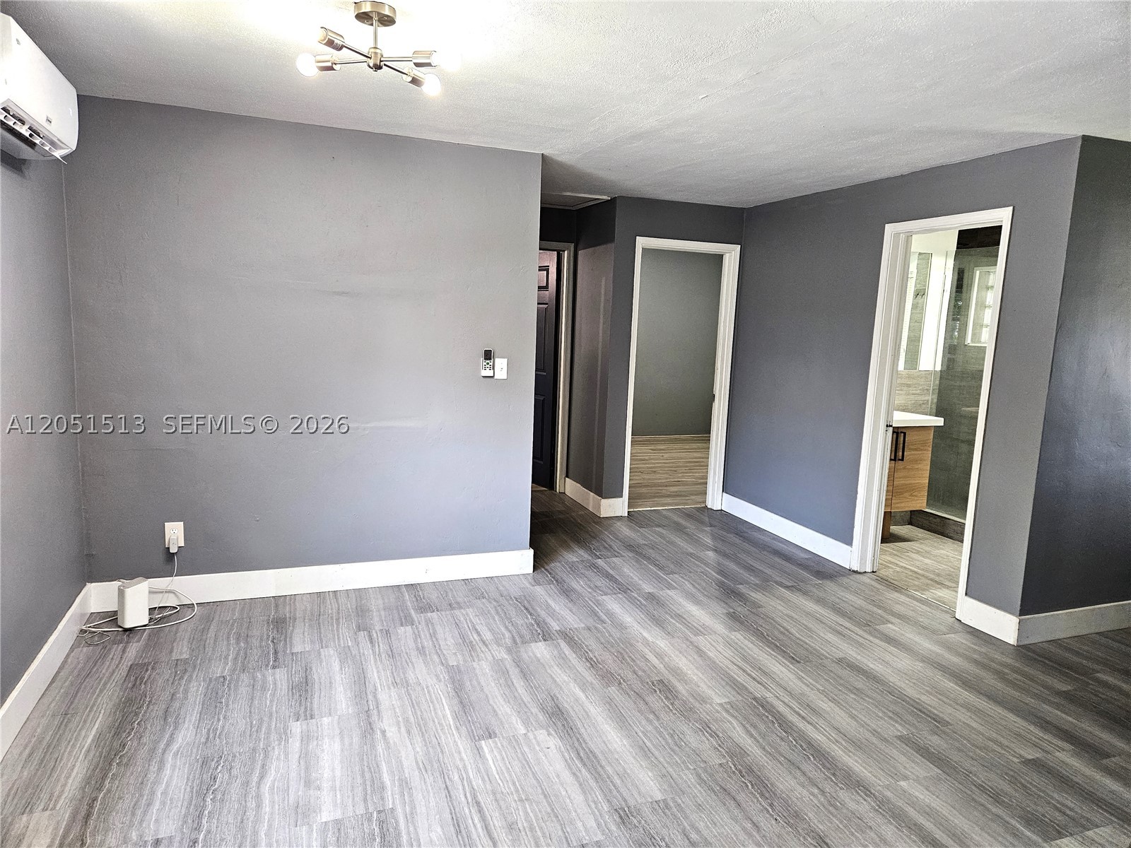 MIAMI GARDENS ESTATES - Residential Lease