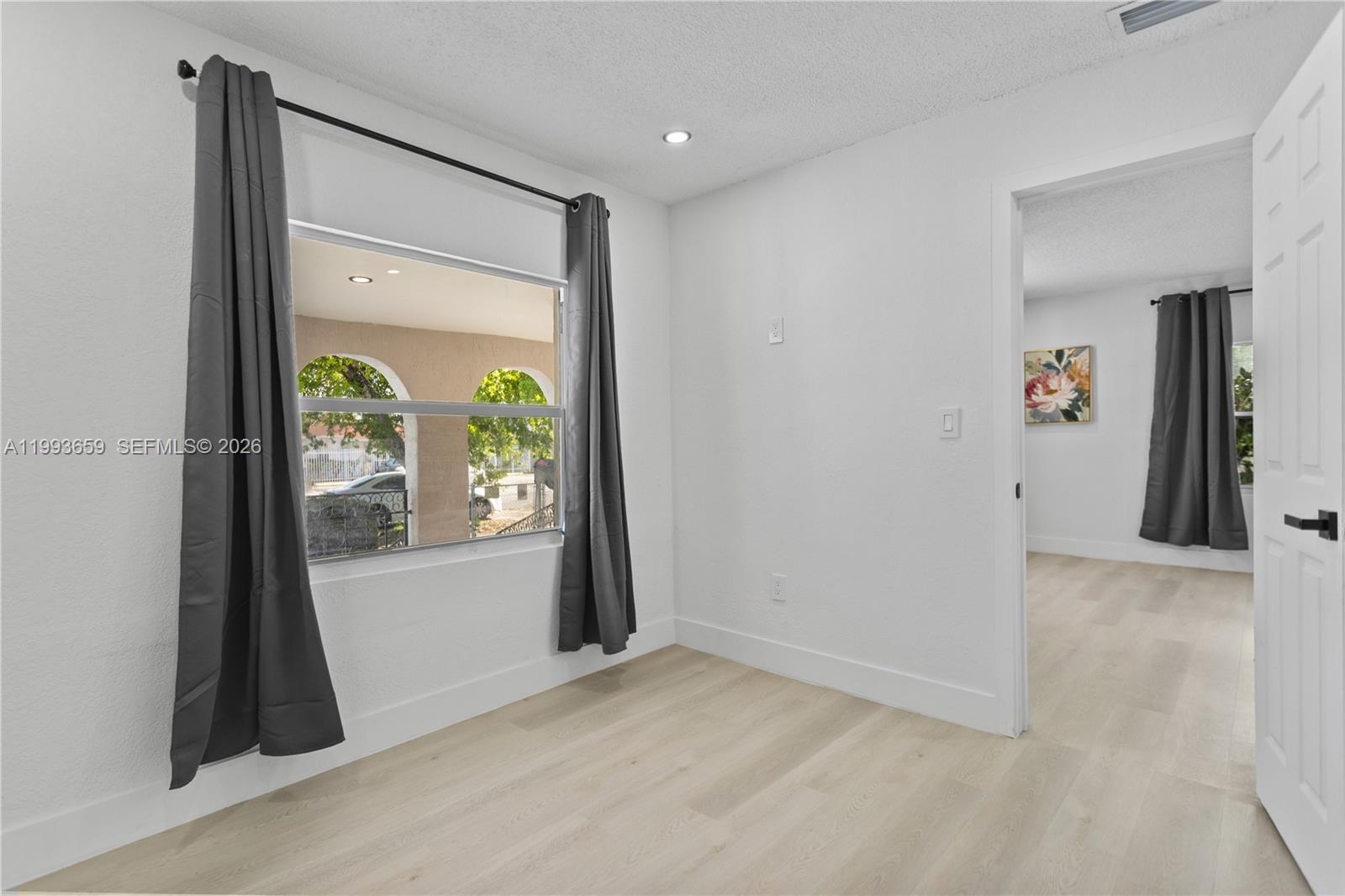 HIALEAH 7TH ADDN - Residential