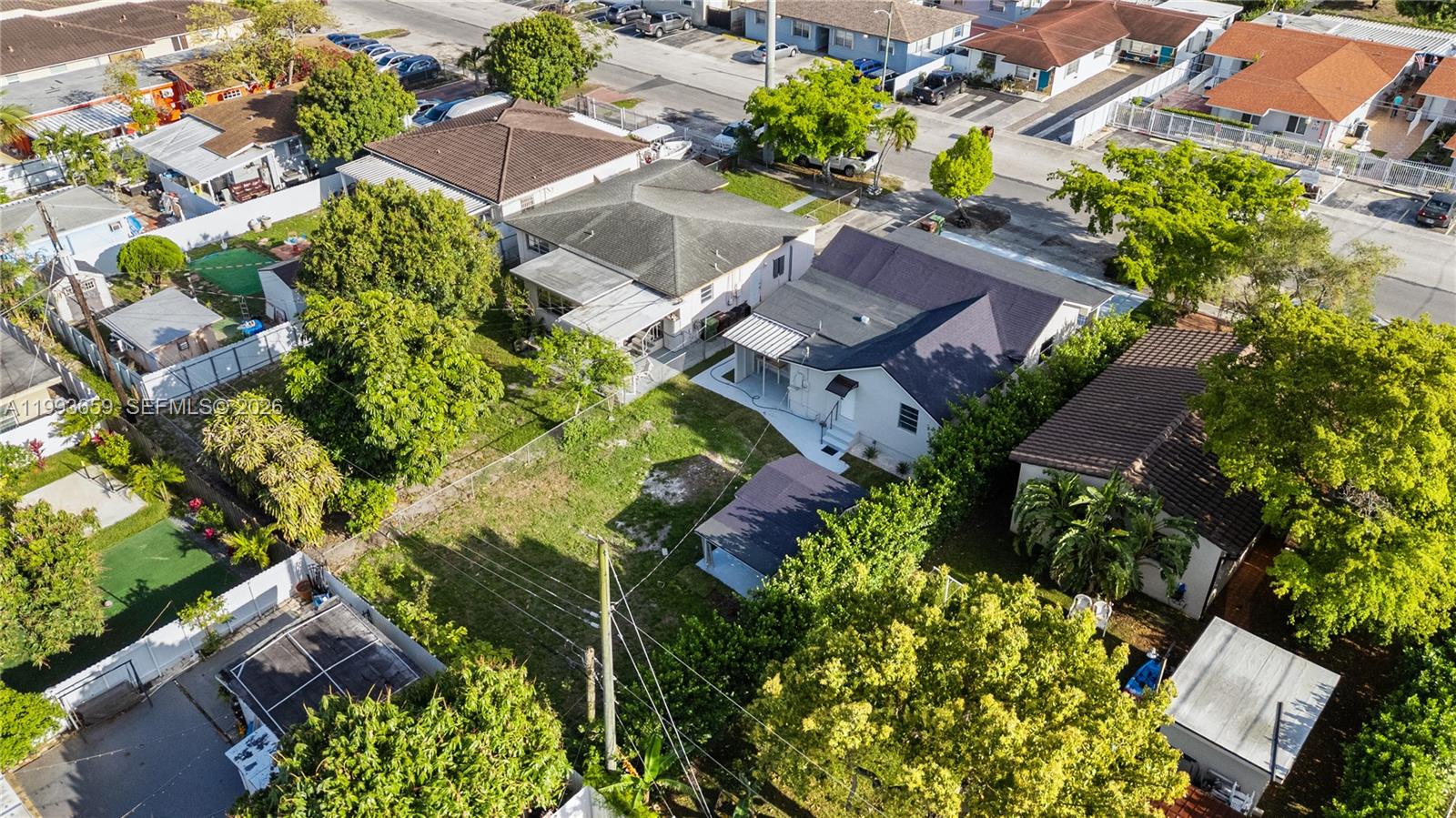 HIALEAH 7TH ADDN - Residential