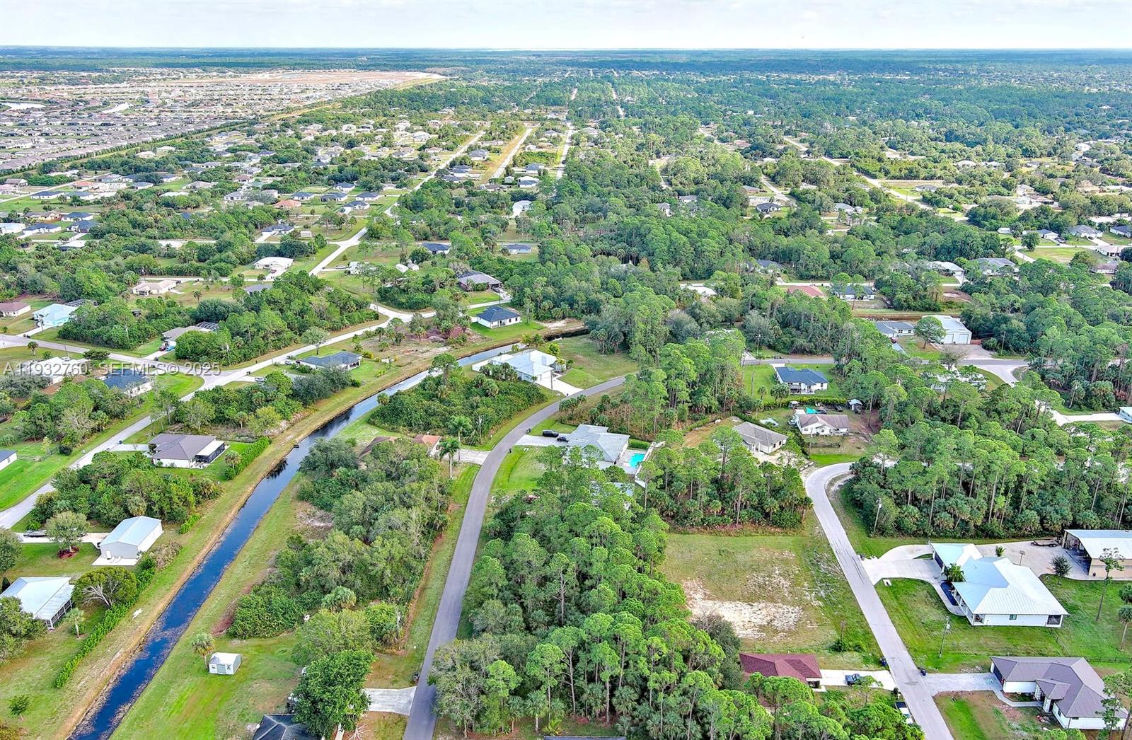 LEHIGH ACRES - Land