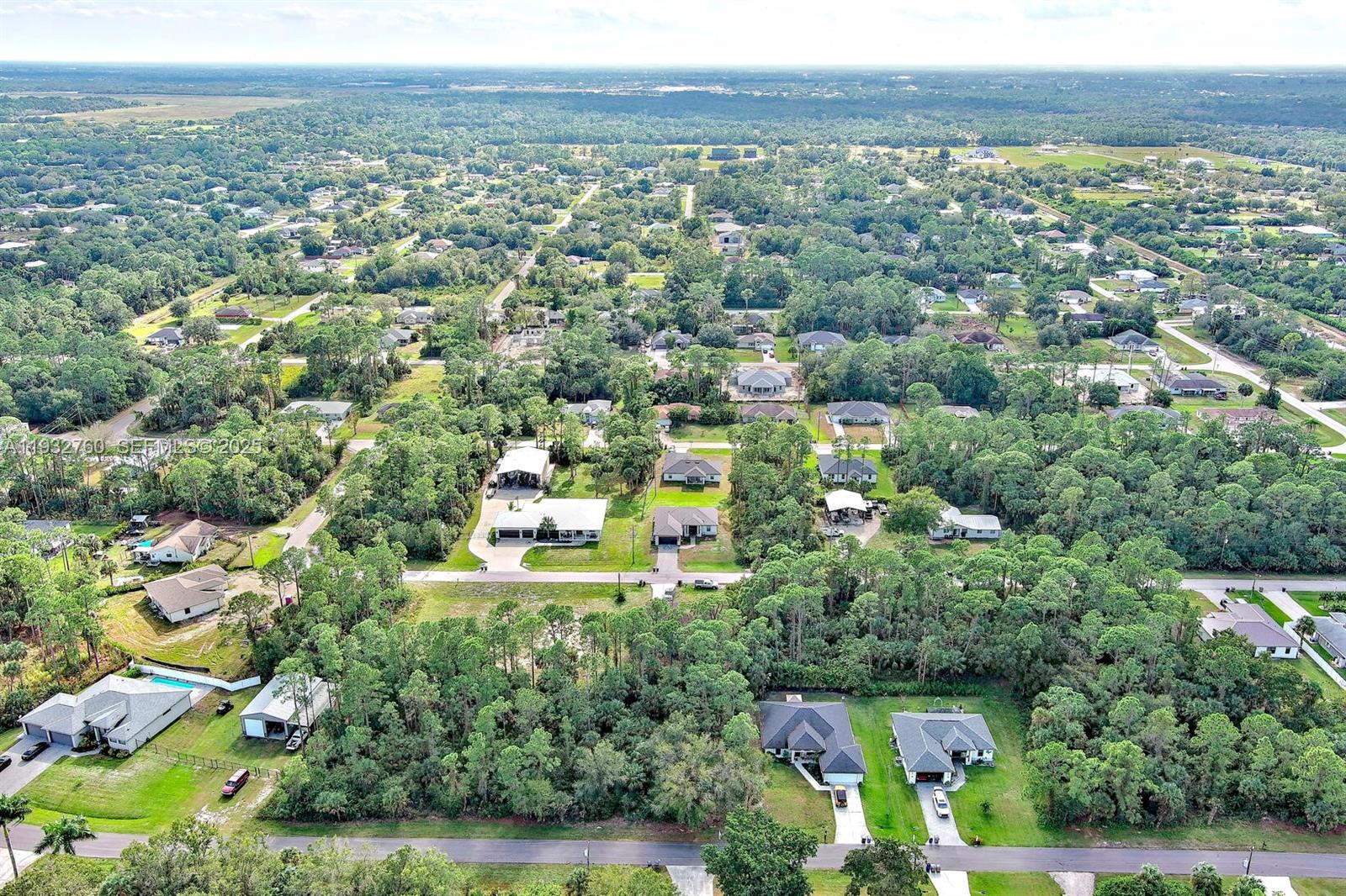 LEHIGH ACRES - Land