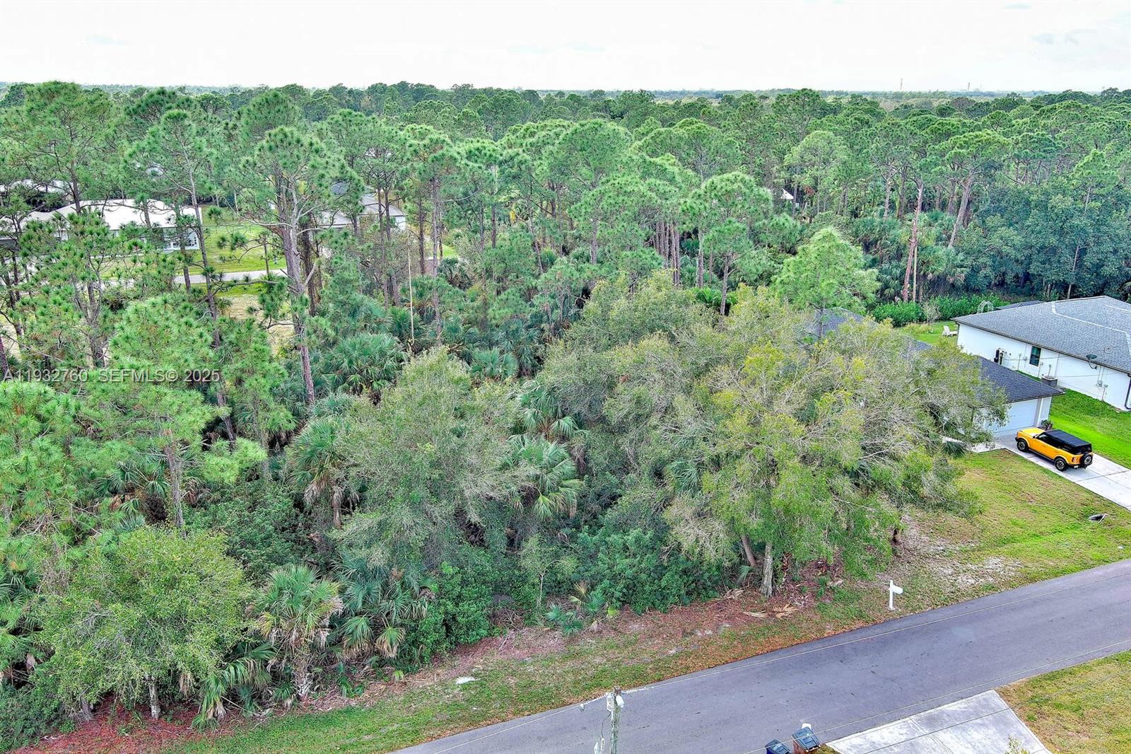 LEHIGH ACRES - Land