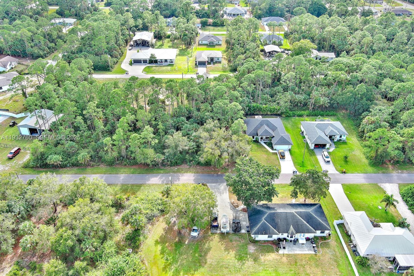 LEHIGH ACRES - Land