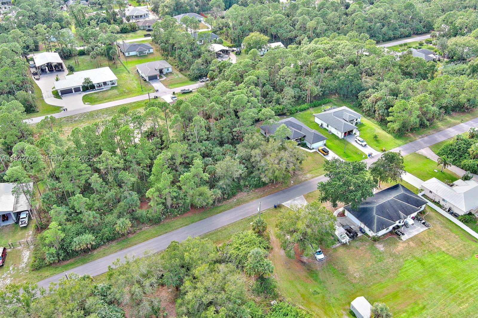 LEHIGH ACRES - Land