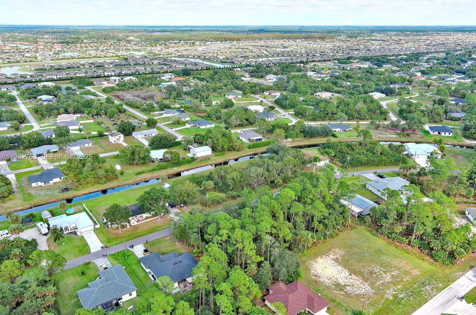 LEHIGH ACRES - Land