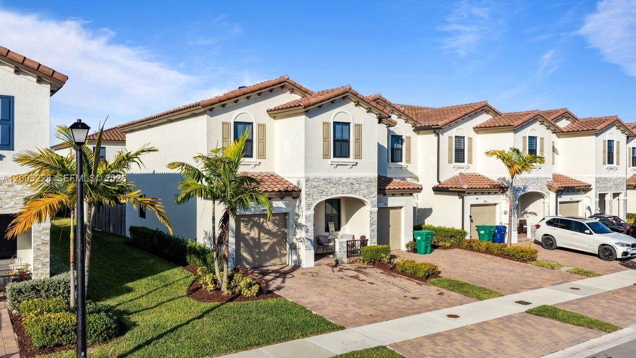 SILVER PALM RESIDENTIAL H - Residential