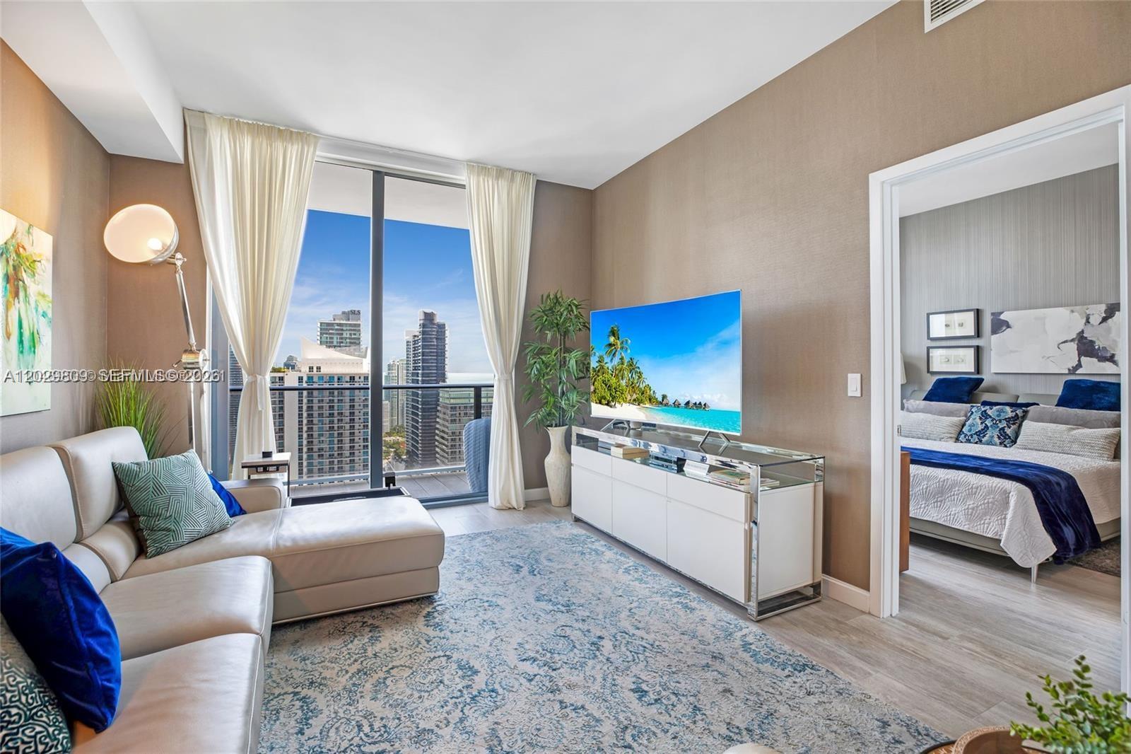 BRICKELL HEIGHTS EAST CON - Residential Lease