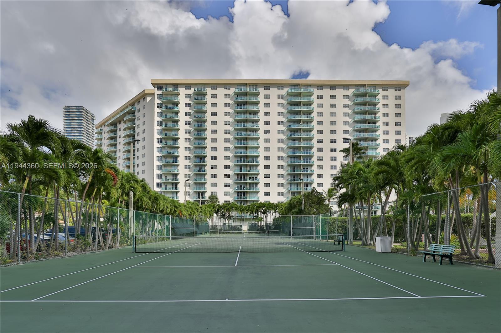 OCEANVIEW BUILDING B COND - Residential