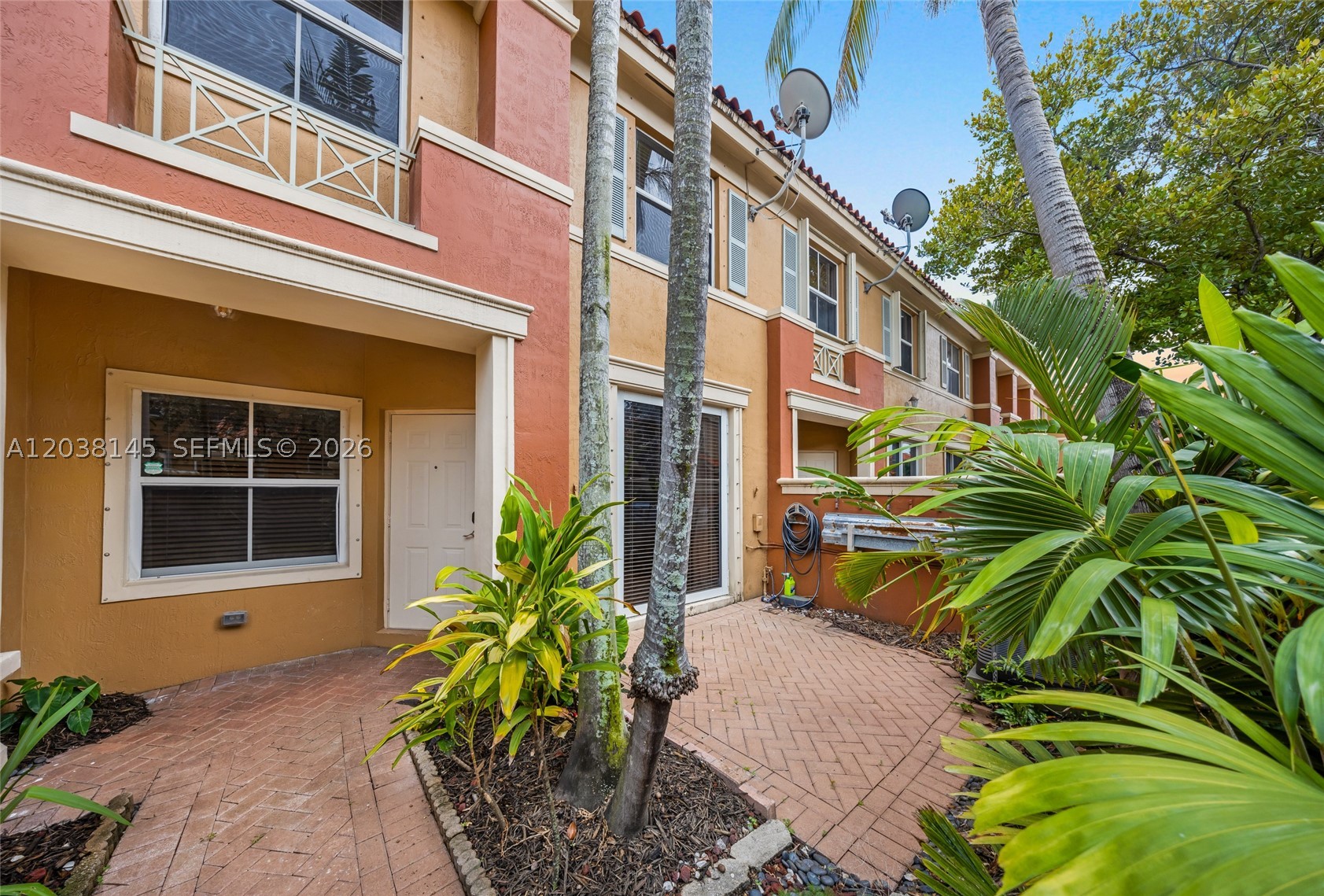 THE GATES AT DORAL ISLES - Residential Lease