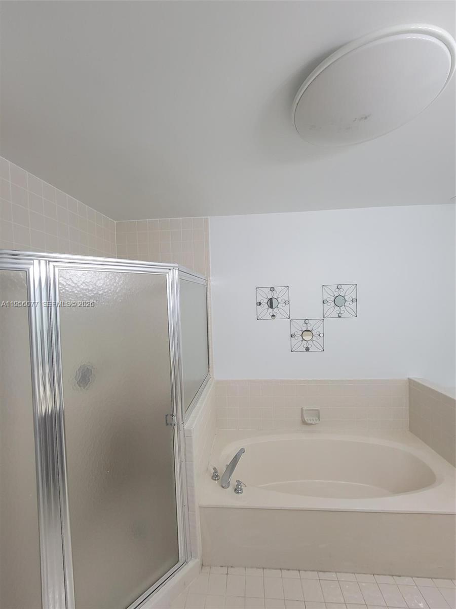 SAWGRASS PLANTATION - Residential Lease