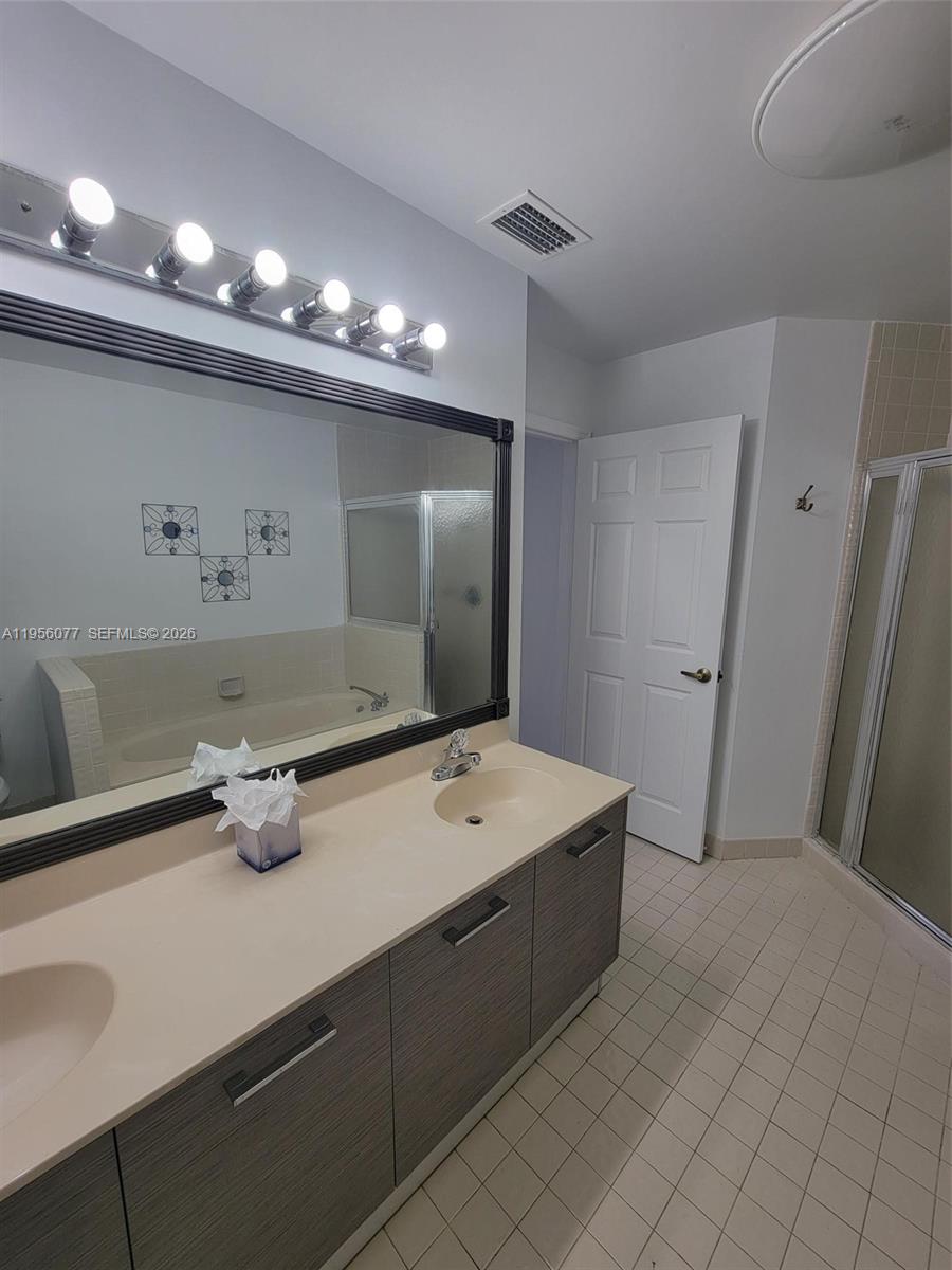 SAWGRASS PLANTATION - Residential Lease