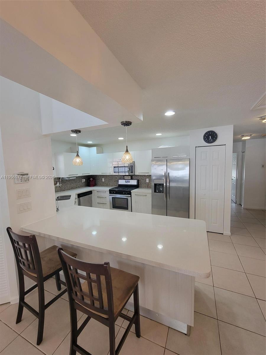 SAWGRASS PLANTATION - Residential Lease