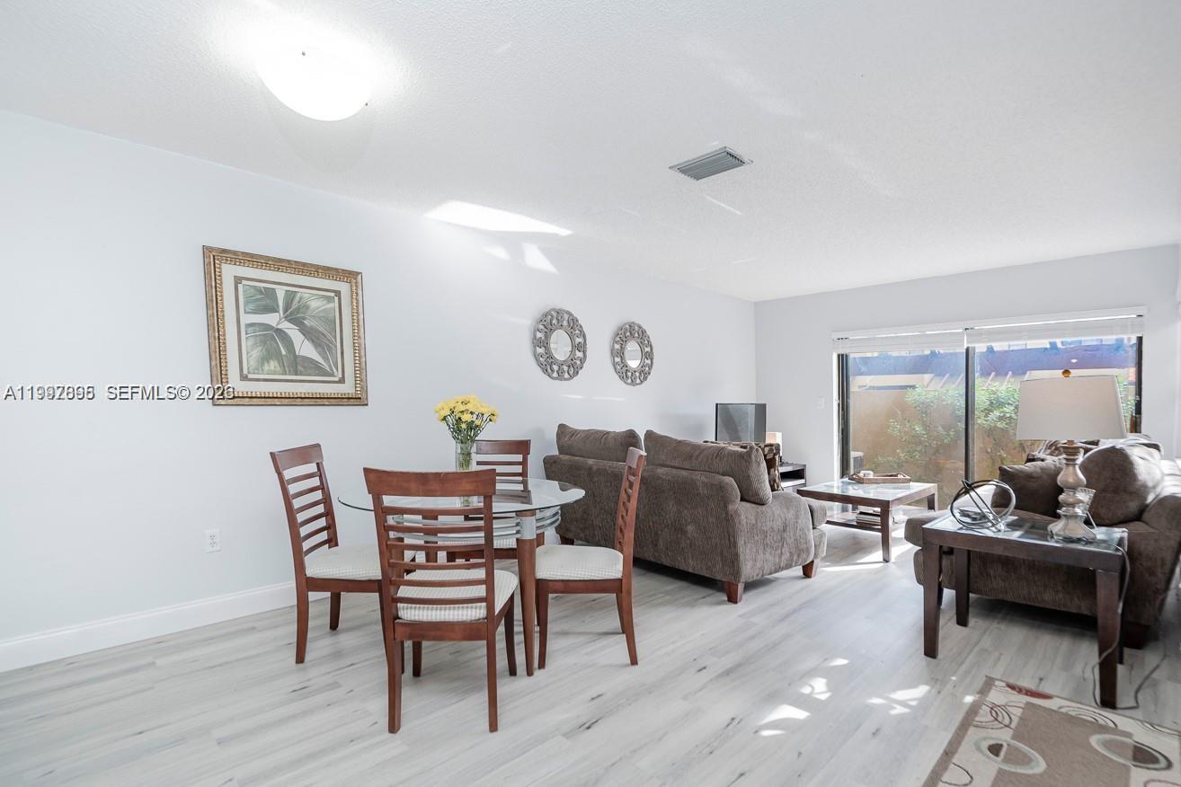 HOST CROSSINGS - Residential