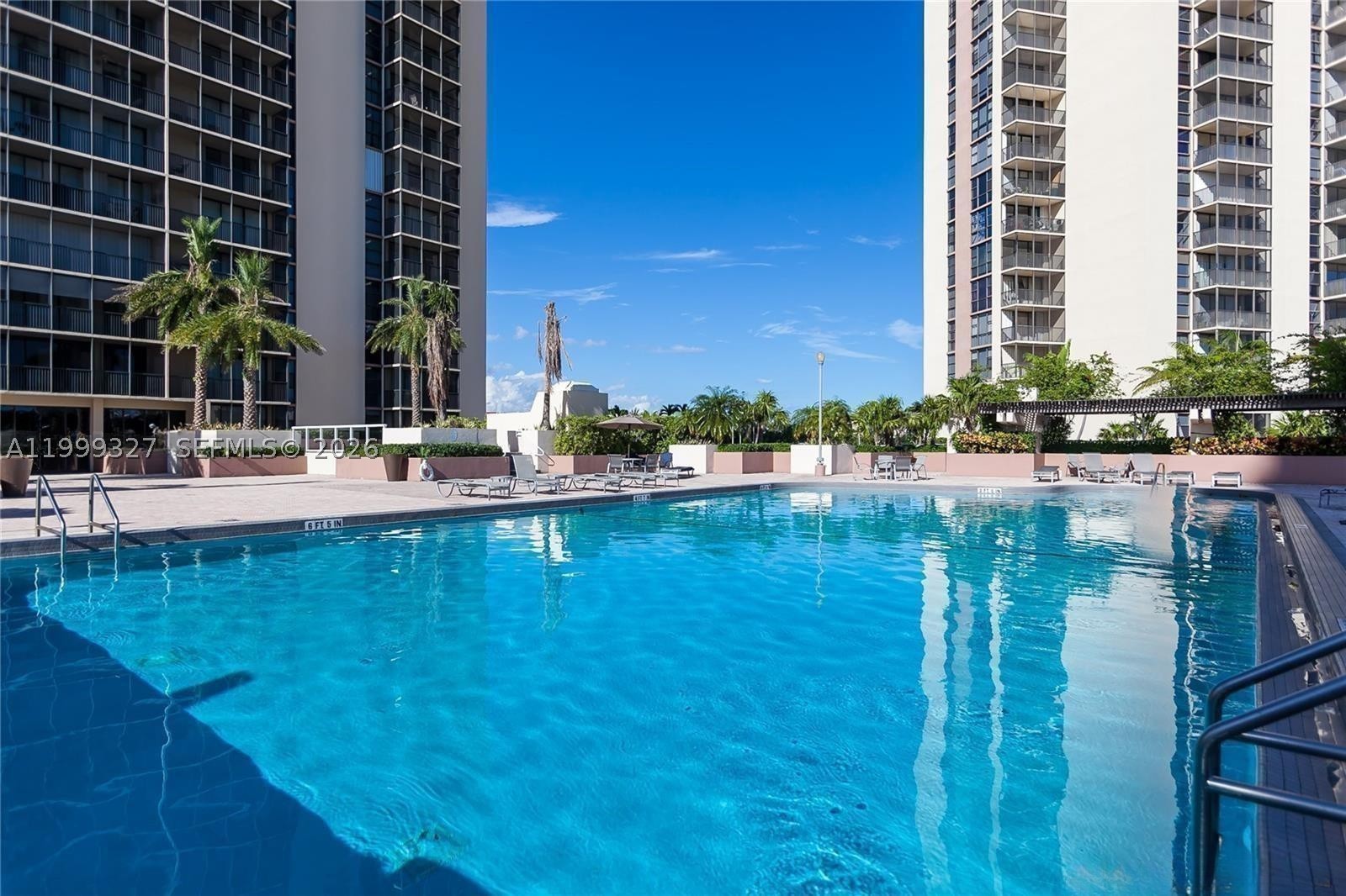 CORONADO CONDO TOWER II - Residential