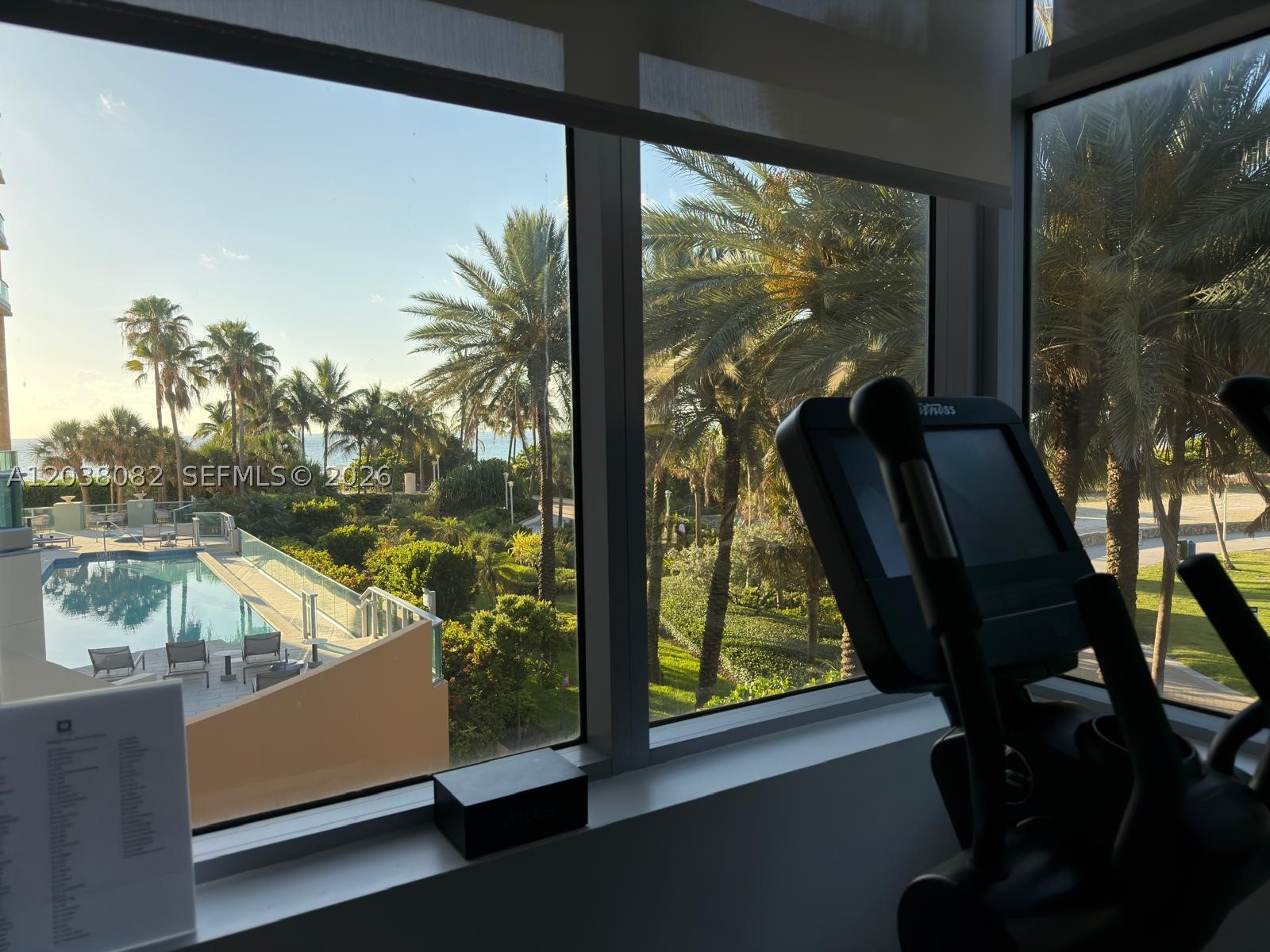 IL VILLAGGIO ON SOUTH BEA - Residential Lease