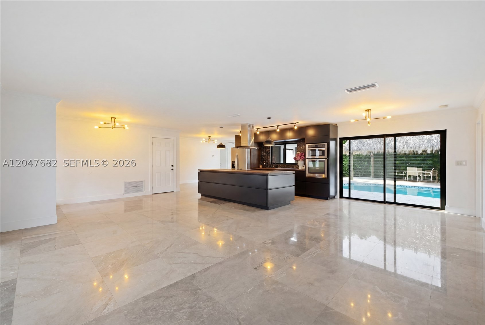 BOCA RATON SQUARE UNIT 4 - Residential Lease