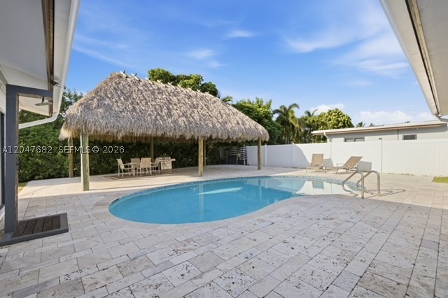 BOCA RATON SQUARE UNIT 4 - Residential Lease