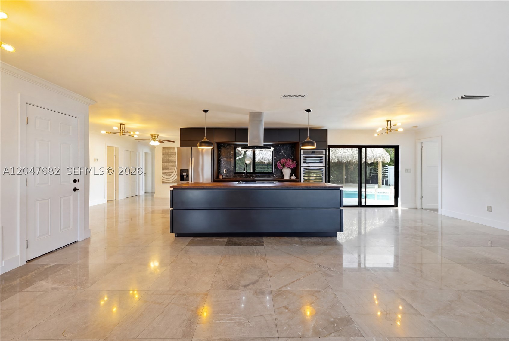 BOCA RATON SQUARE UNIT 4 - Residential Lease