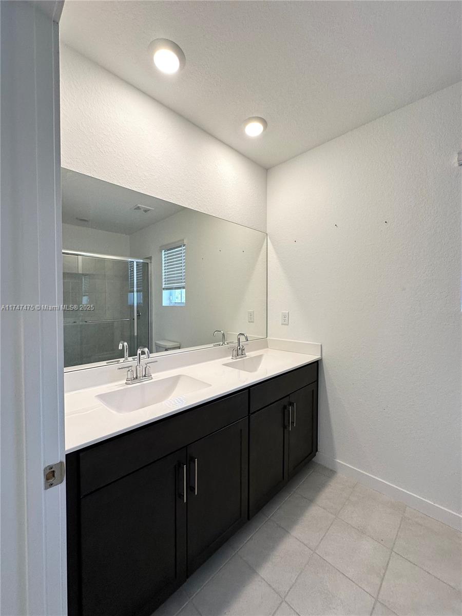 CEDAR AT KEYS GATE - Residential