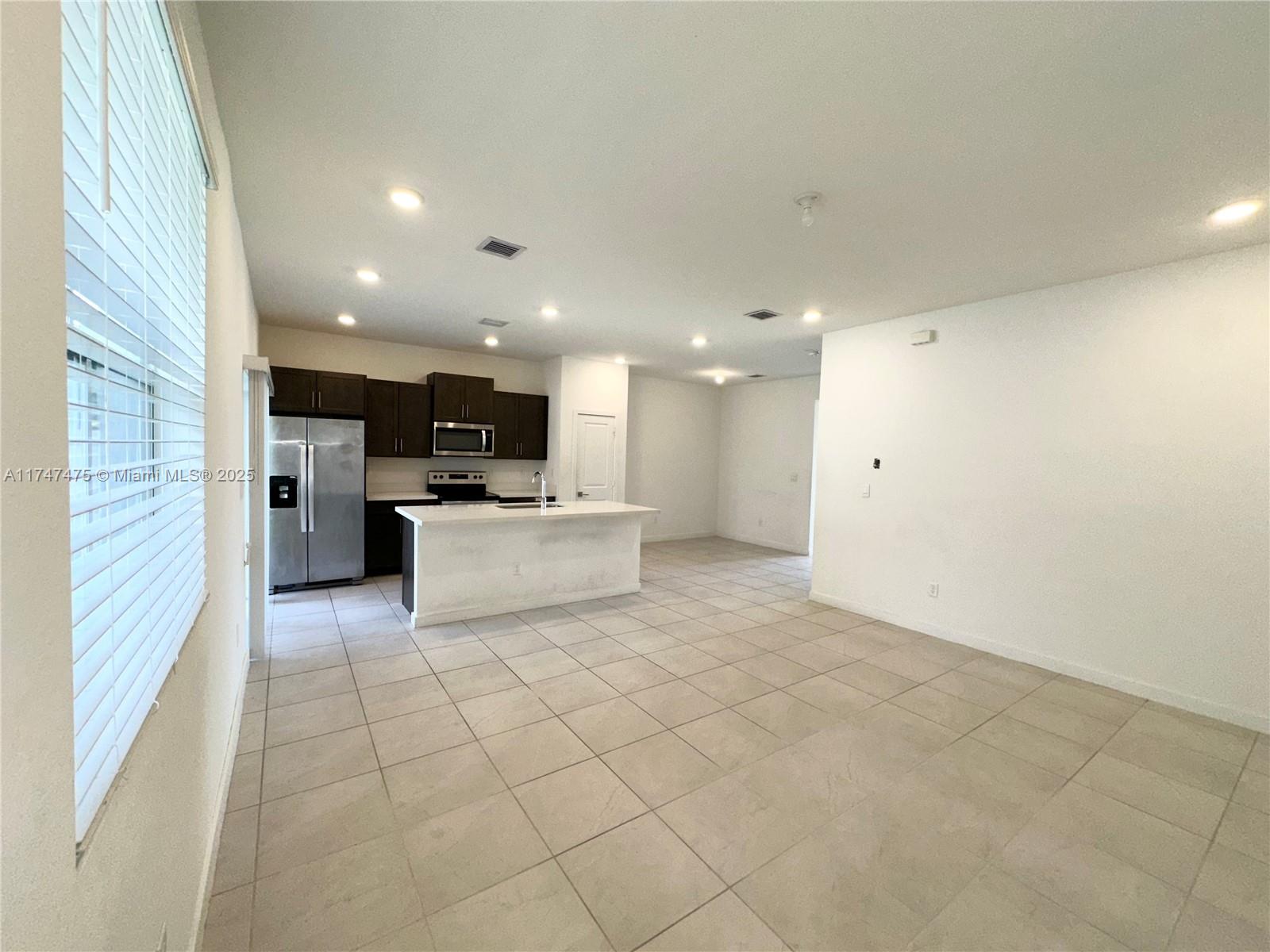 CEDAR AT KEYS GATE - Residential