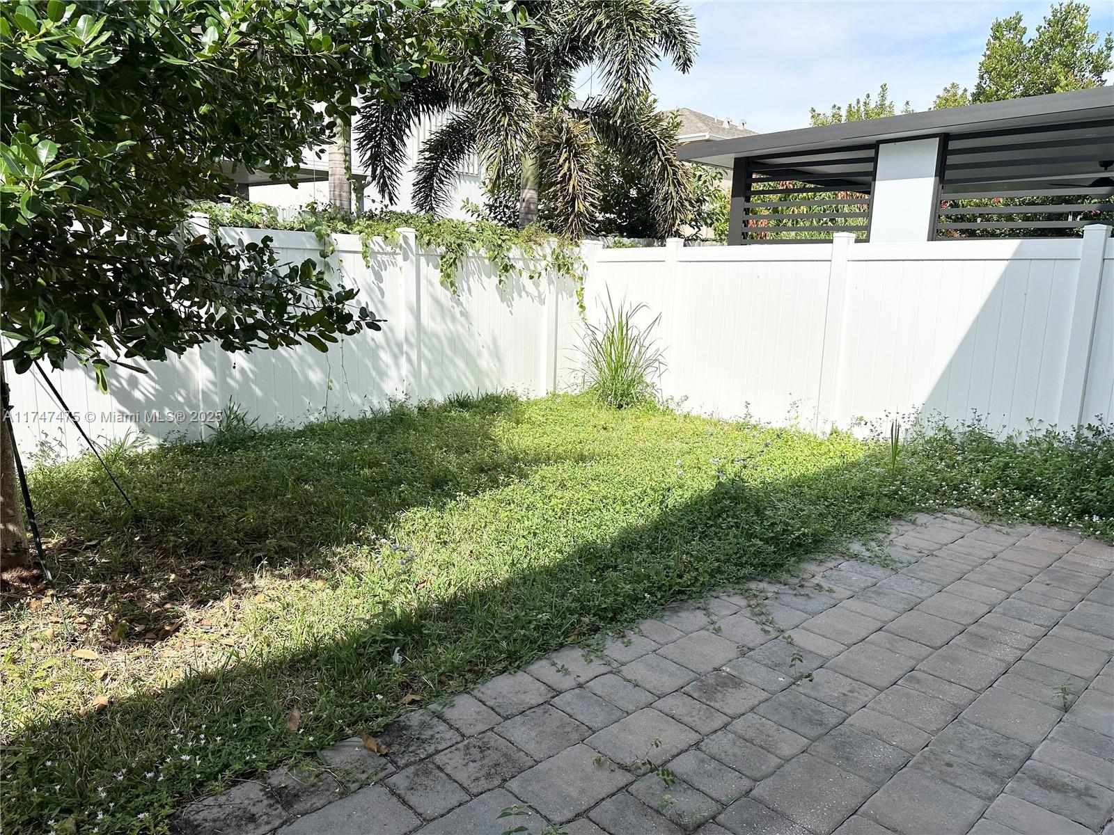 CEDAR AT KEYS GATE - Residential