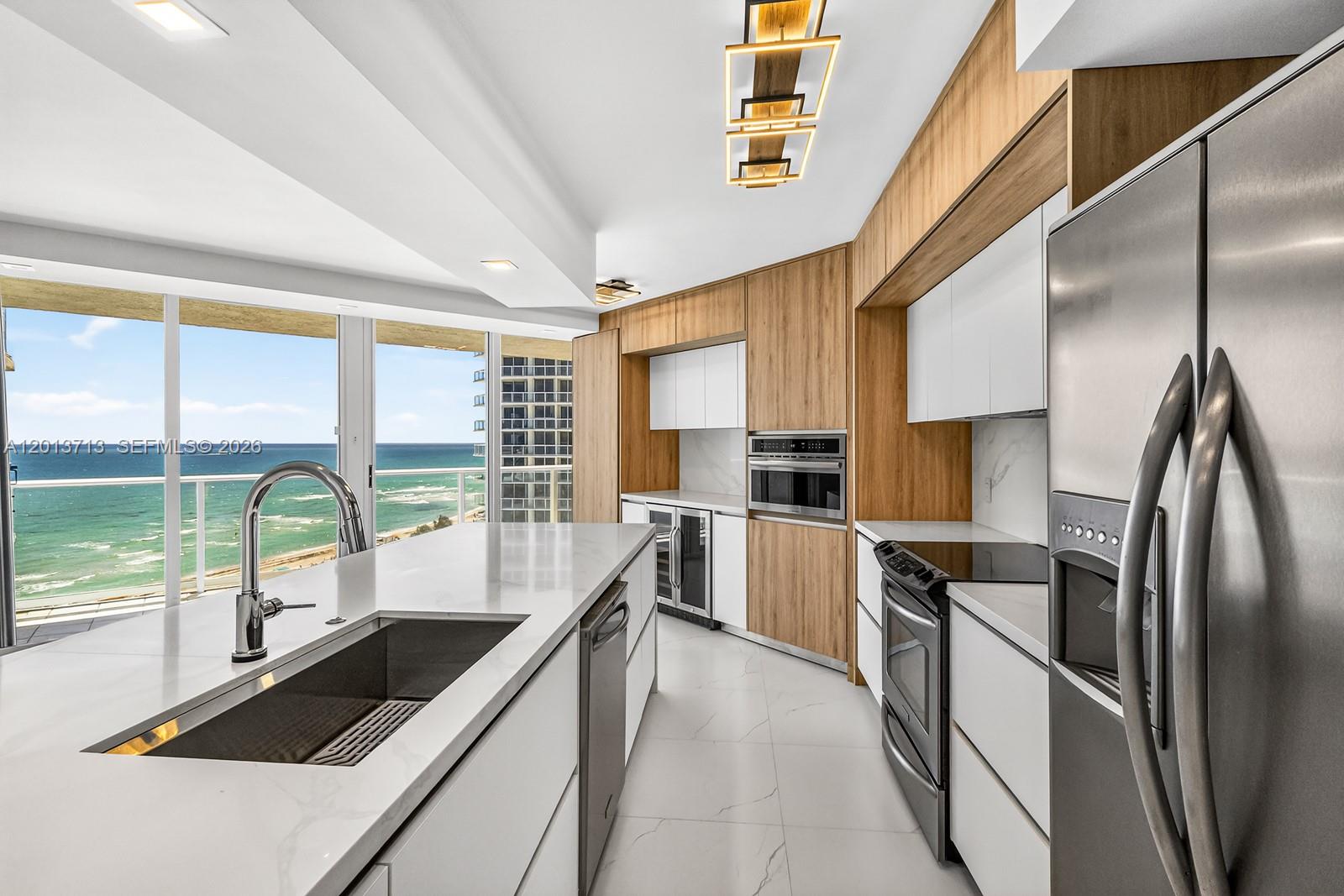 OCEANIA II CONDO - Residential