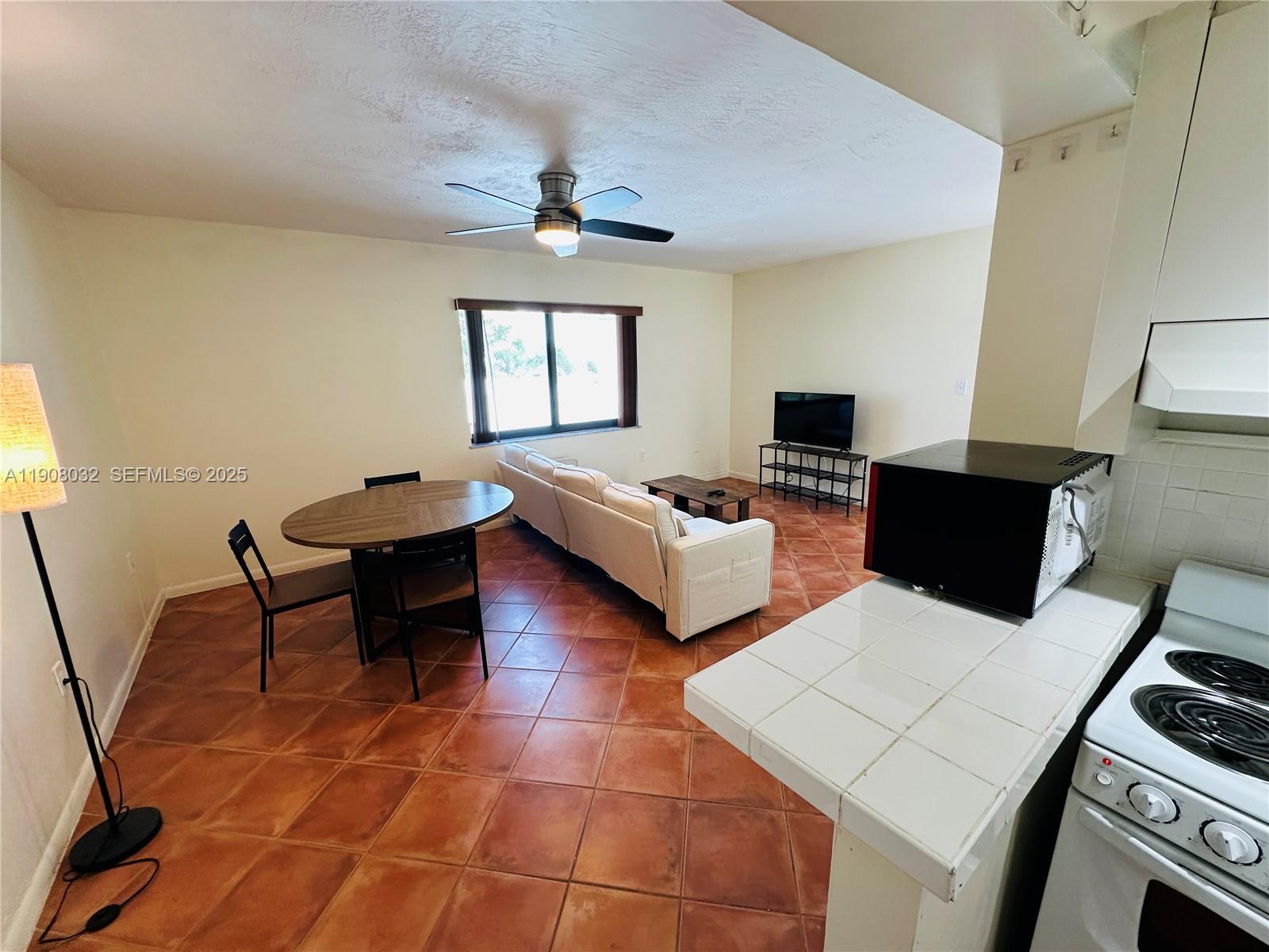 BOUGAINVILLEA SOUTH CONDO - Residential Lease