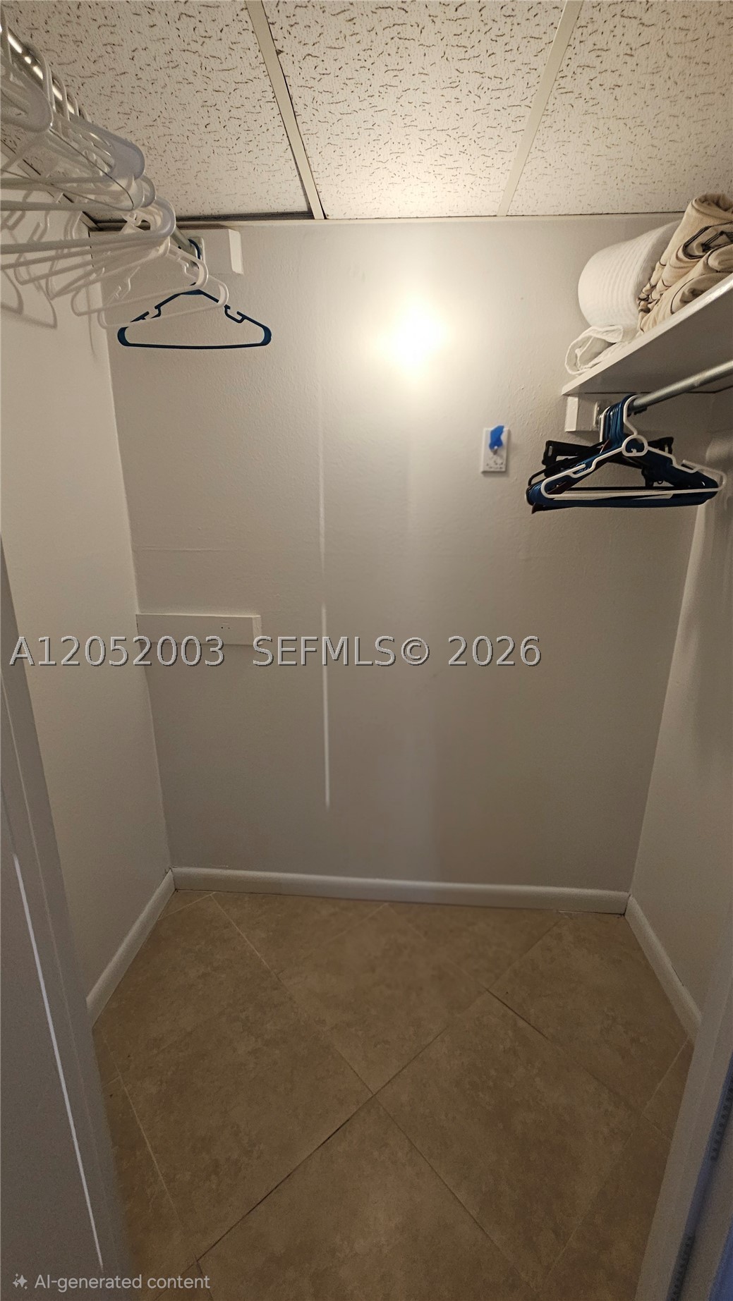 HEMISPHERES CONDO - Residential Lease