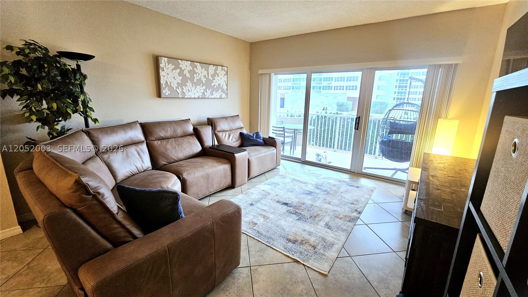 HEMISPHERES CONDO - Residential Lease