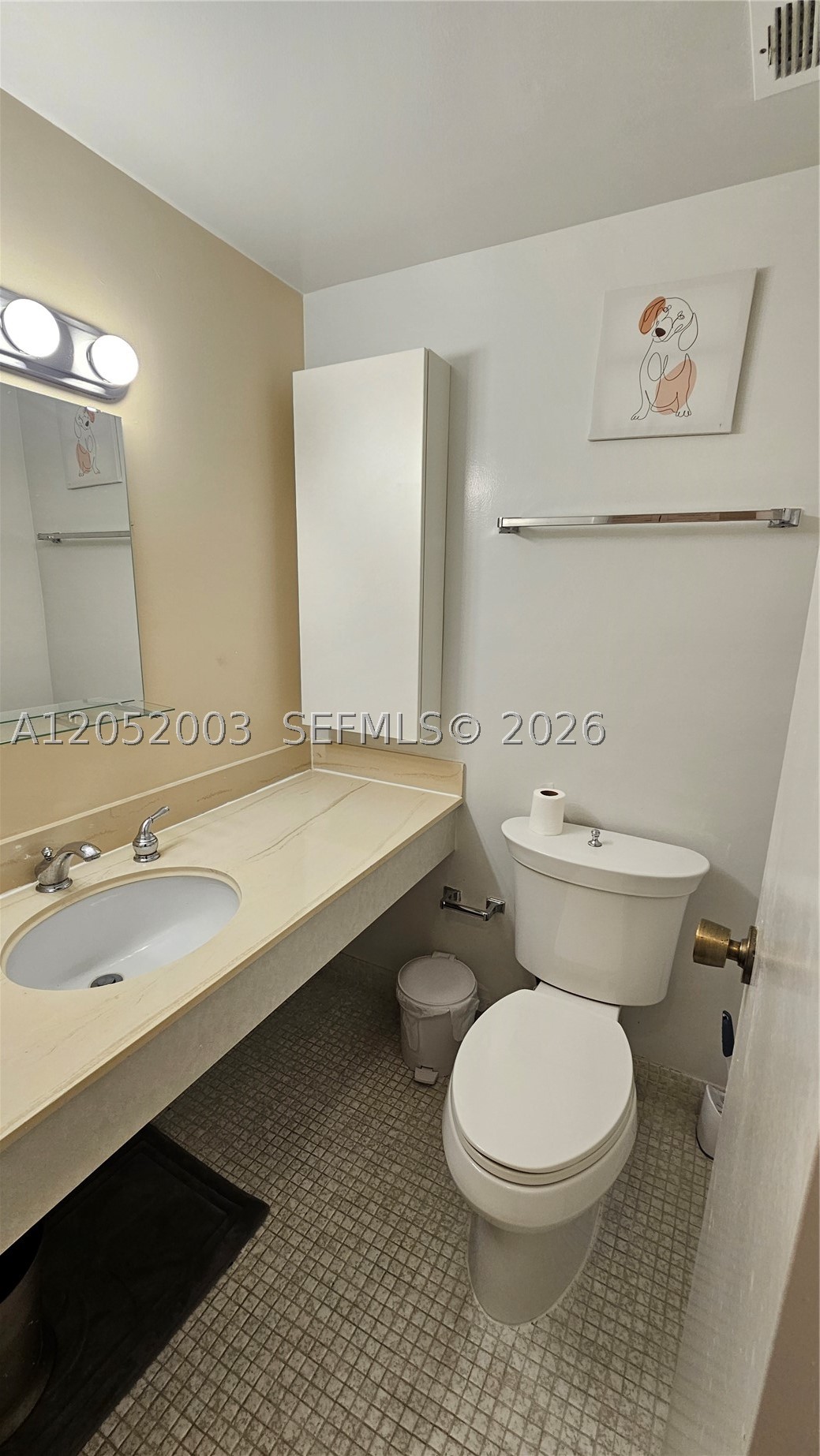 HEMISPHERES CONDO - Residential Lease