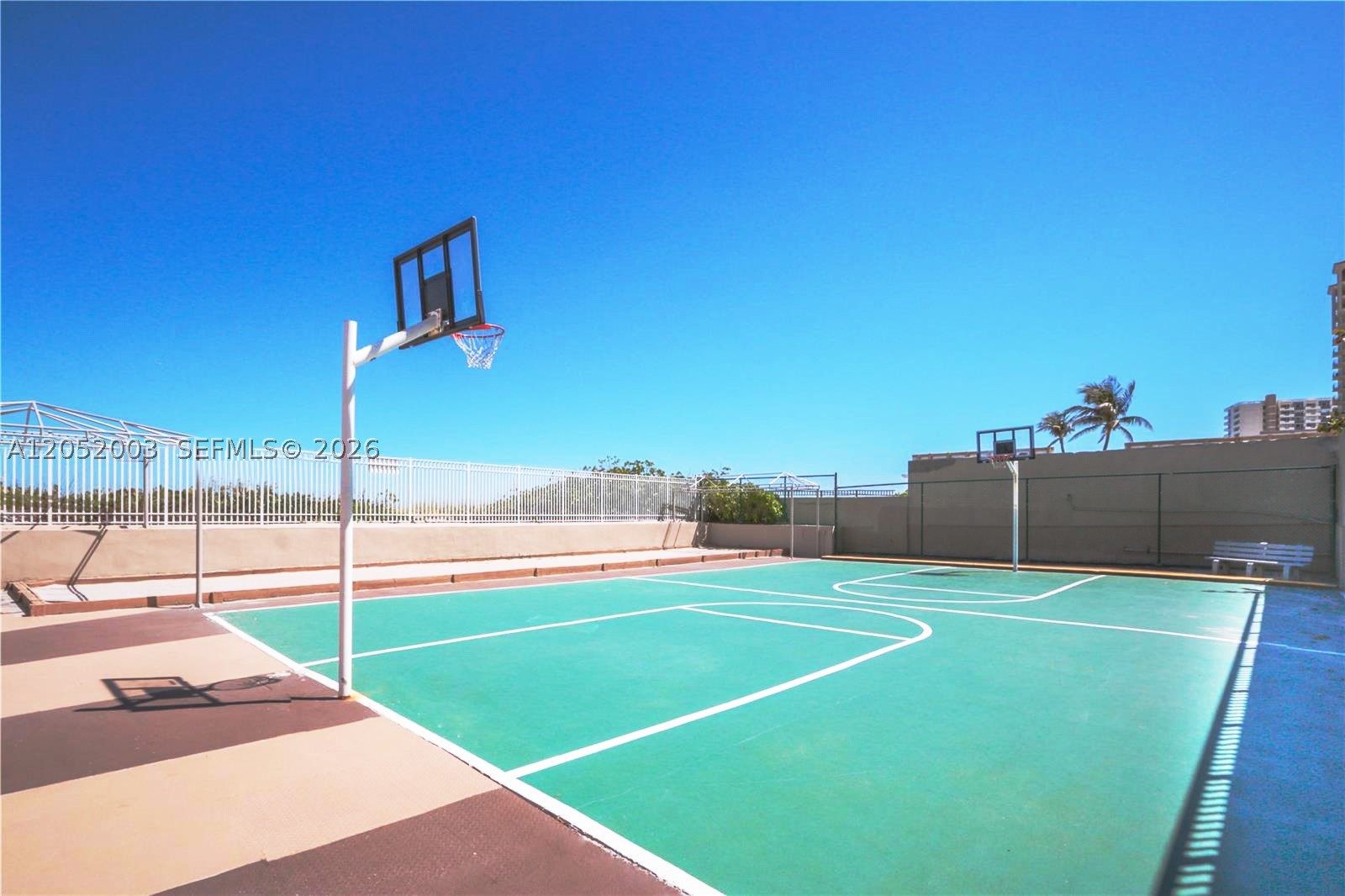 HEMISPHERES CONDO - Residential Lease