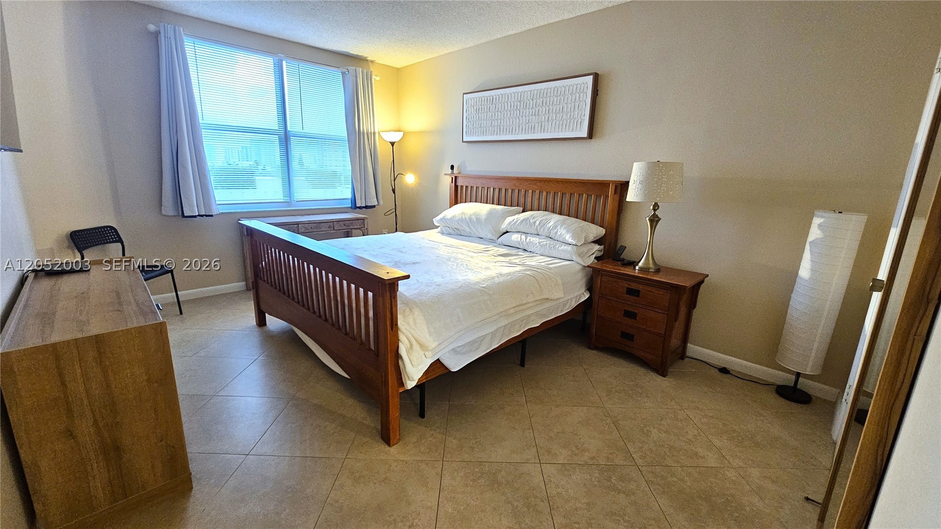 HEMISPHERES CONDO - Residential Lease
