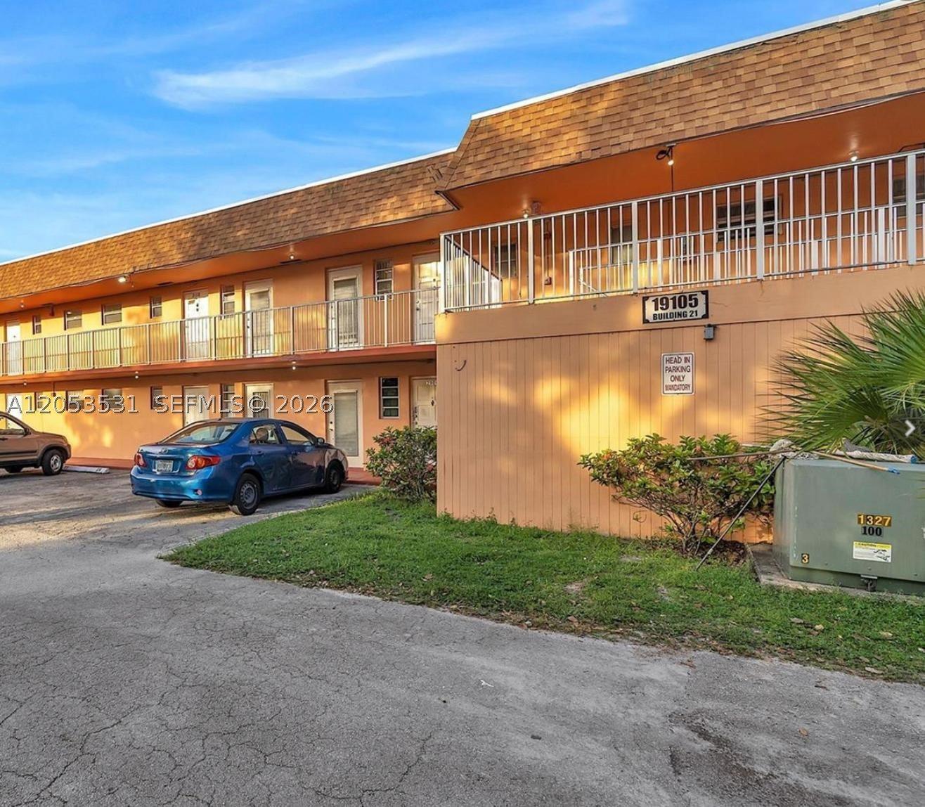 STAR LAKES ESTATES NO 21 - Residential