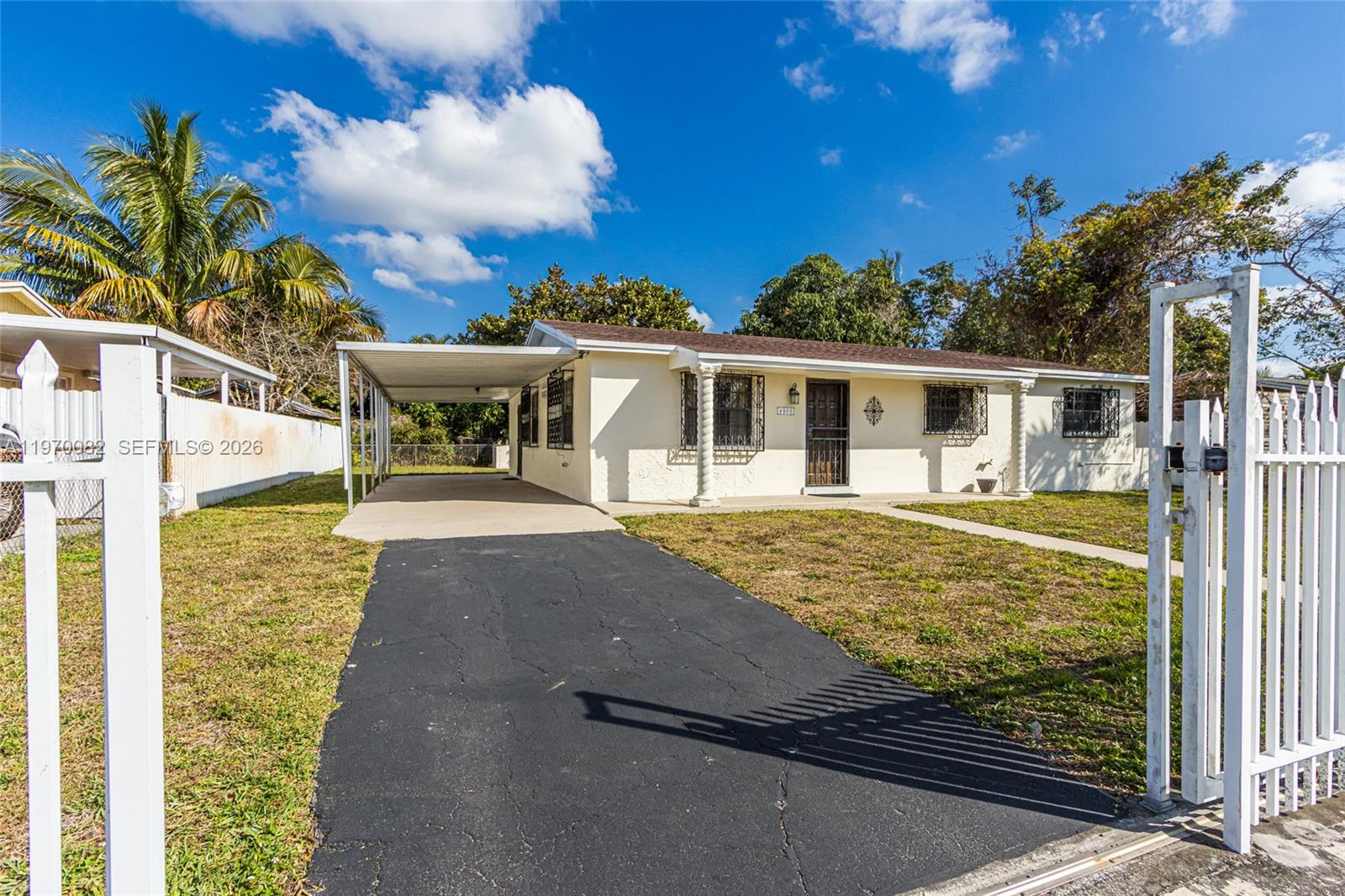 CAROL CITY GDNS 1ST ADDN - Residential