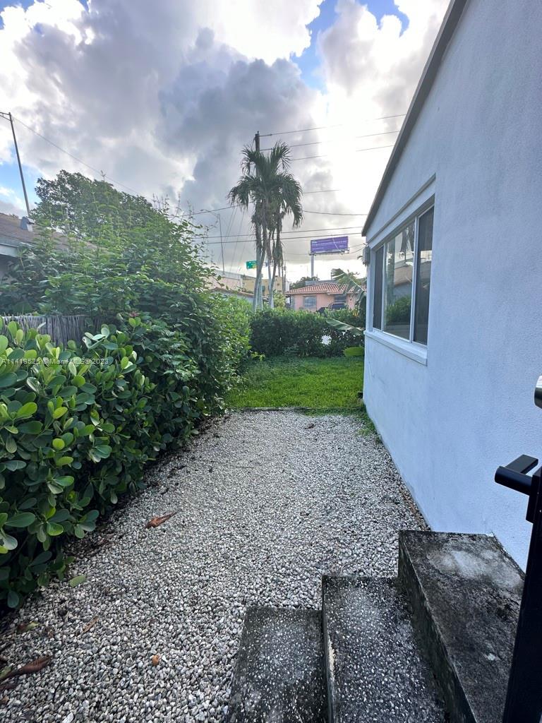 RIDGEVIEW - Residential Lease
