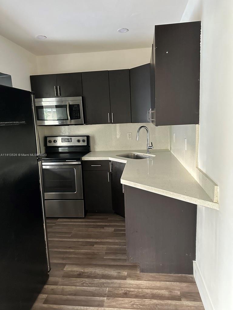 RIDGEVIEW - Residential Lease