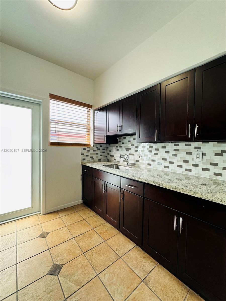 NORMANDY WATERWAY SUB - Residential Lease
