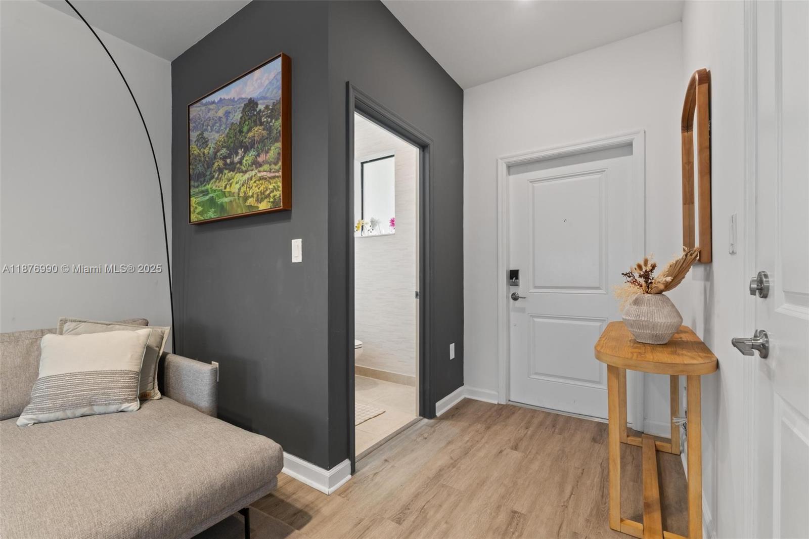 VIA VENTURE NEIGHBORHOOD - Residential
