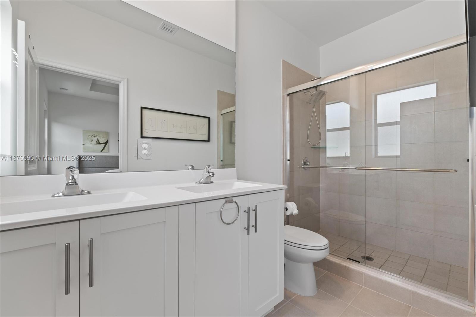 VIA VENTURE NEIGHBORHOOD - Residential